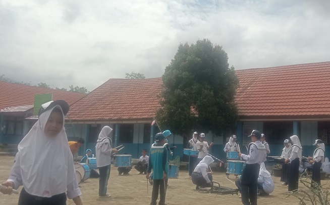 Drumband SMPN 3 Pagar Alam Siap Tampilkan Yang Terbaik