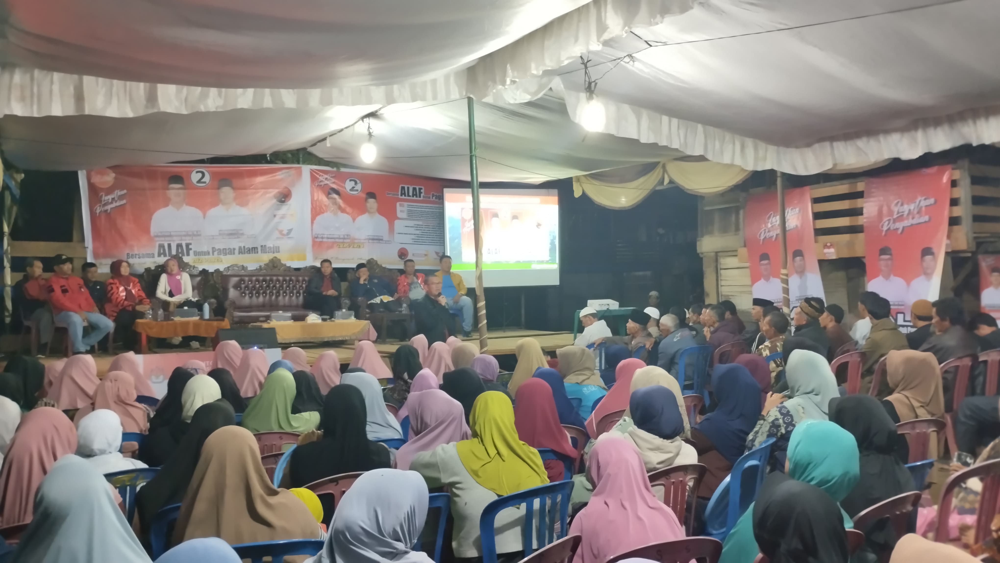 Tumpah! Ribuan Kelurahan Penjalang, Kance Diwe Hingga Atung Bungsu Padati Giat Dialogis Bersama ALAF!