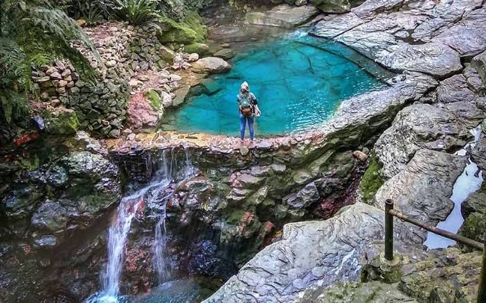 Belum Ada Referensi Liburan? Cek Wisata Air Terjun di Bogor Ini, Bisa Jadi Wishlist saat Kamu Butuh Refreshing