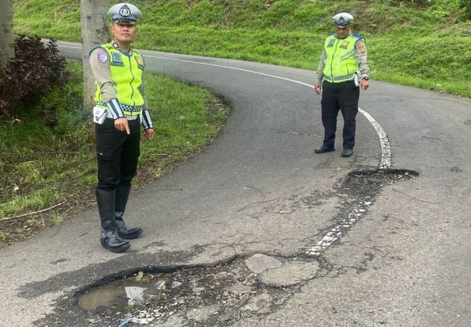 Cek Jalur Wisata Jelang Lebaran, Kondisinya Membahayakan Keselamatan Wisatawan