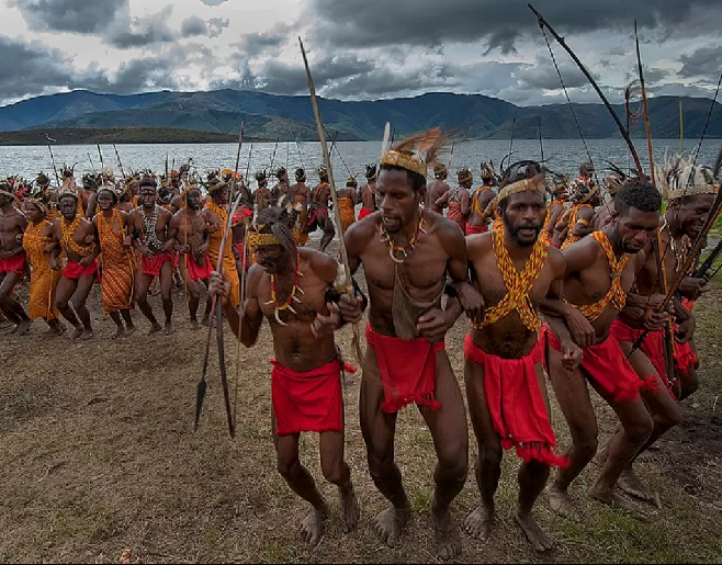 Melestarikan Warisan Budaya Suku Arfak di Papua Barat