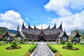 Wajib Dikunjungi! Ini 6 Tempat Wisata di Padang, Serasa Diluar Negeri