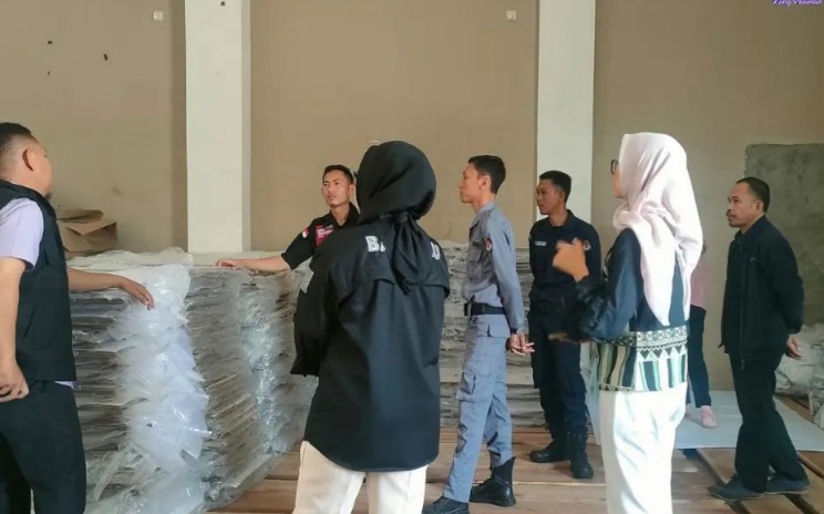 Bawaslu Sumsel Cek Logistik Pemilukada di Pagar Alam