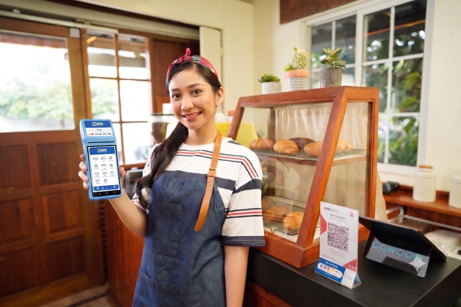 Transformasi Digital BRI Pacu Pertumbuhan Bisnis Merchant dan  Transaksi QRIS