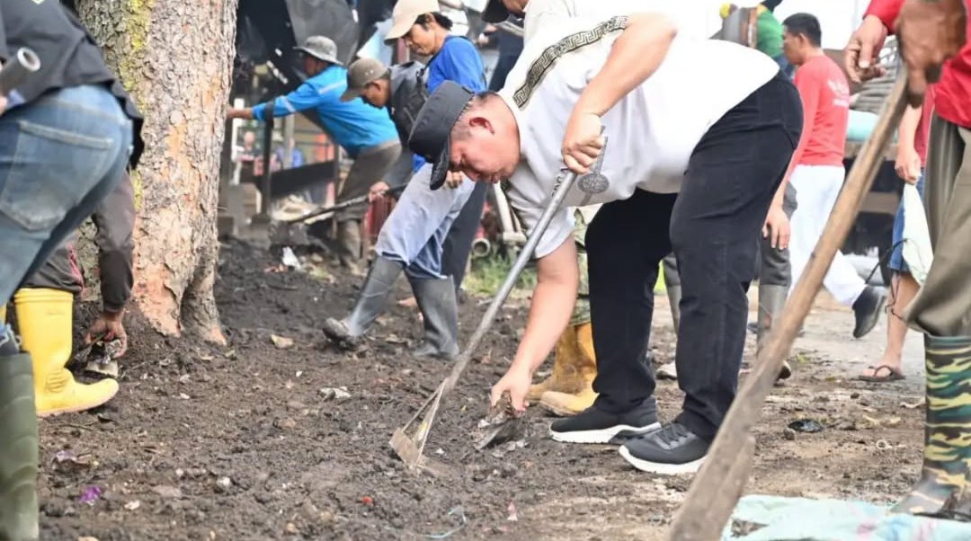 Gerak Cepat Cegah Banjir, Drainase PTM Nendagung Dibersihkan