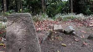 Mengerikan! Inilah 3 Makna Spiritual Makam Gunung Lawu yang Wajib Anda Ketahui