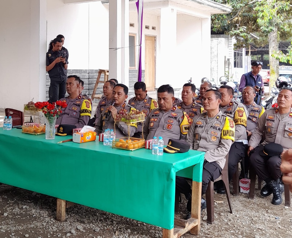 Kunjungi 3 Posko Paslon Wako Pagar alam, Kapolres Ajak Jaga Kondusivitas Pemilukada