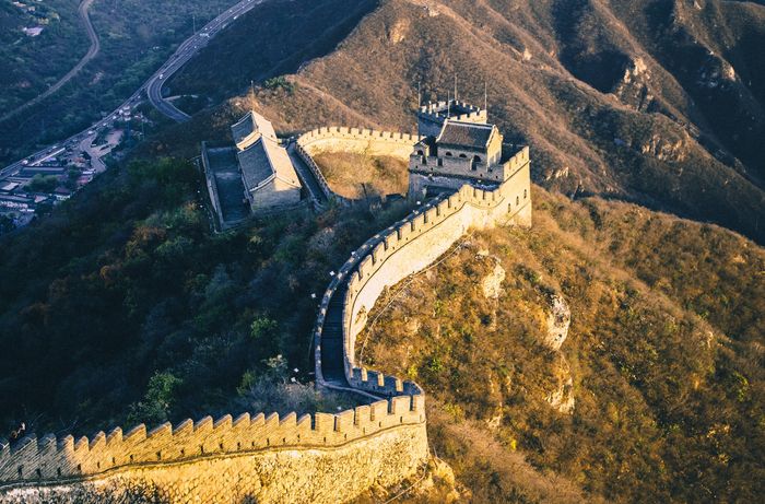 Terlalu Panjang Tembok Ini Dikabarkan Terlihat dari Bulan, Inilah Sejarah Unik Tembok Besar Tiongkok Fenomenal