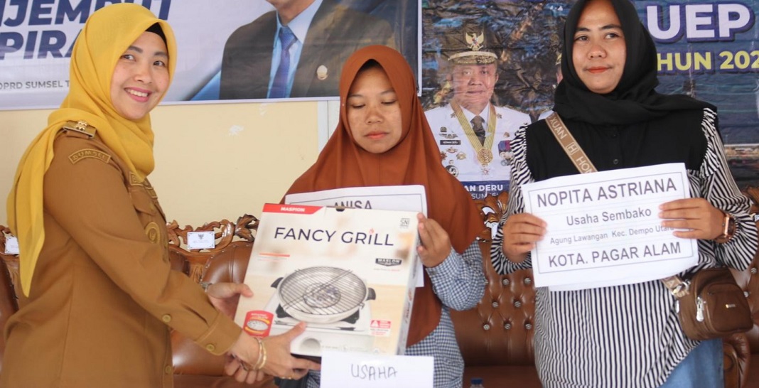 Salurkan Bantuan UEP di Pagar Alam, Wawako : Dorong Pertumbuhan Ekonomi Pelaku Usaha Kecil