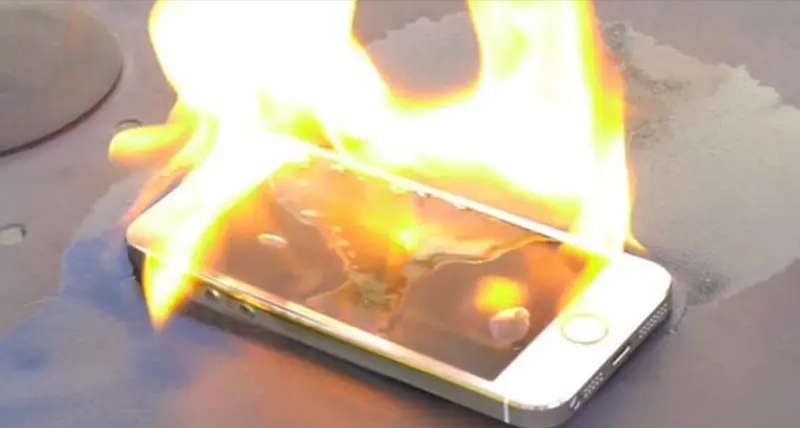 Baterai Lithium-ion Menjadi Penyebab Utama HP Meledak, Kenali Faktor dan cara Pencegahannya!