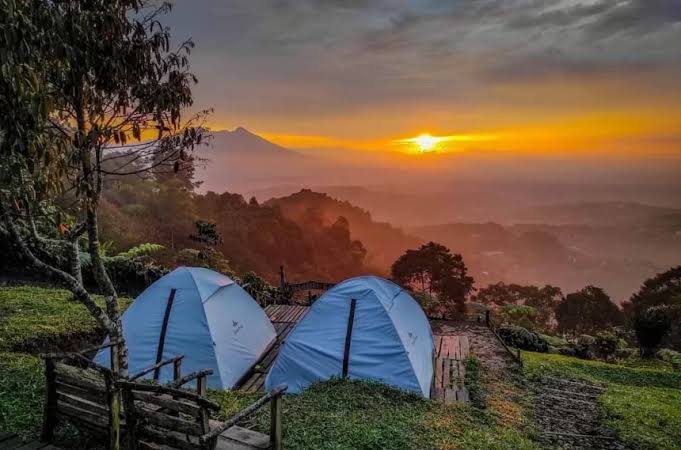 Hilangkan Capek dan Penat, Camping ke Bogor yang Seru Abis Adalah Jawaban