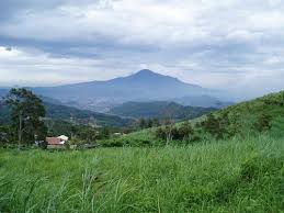 Legenda dan Keajaiban! Ternyata Gunung Tampomas Menyimpan Harta Karun, Benarkah?