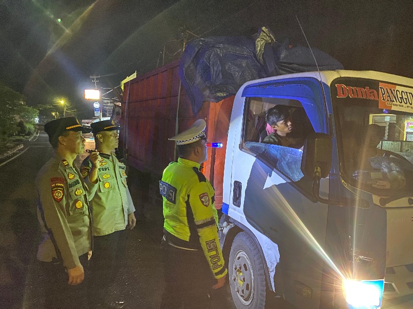 Jaga Harkamtibmas di Pagar Alam, Kerahkan Personel Gabungan Patroli dan Razia Skala Besar