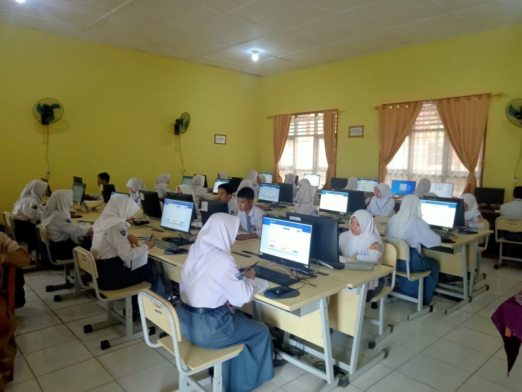 SMA Negeri 3 Pagar Alam Galang Semangat Berprestasi Melalui OSNK