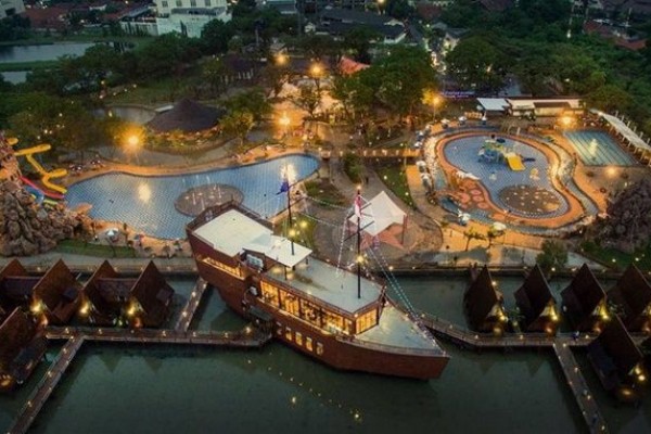 7 Pesona Indah Tempat Wisata Di Cirebon yang Unik dan Penuh Sejarah 