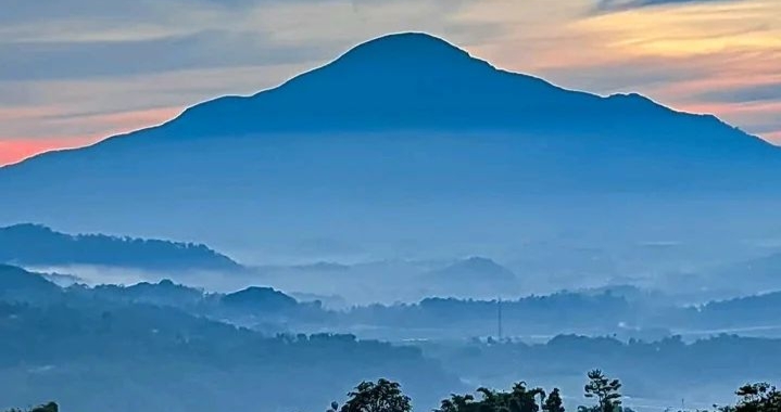 Inilah Legenda Gunung Tampomas yang Menyimpan Makna dan Nilai Moral yang Mendalam 