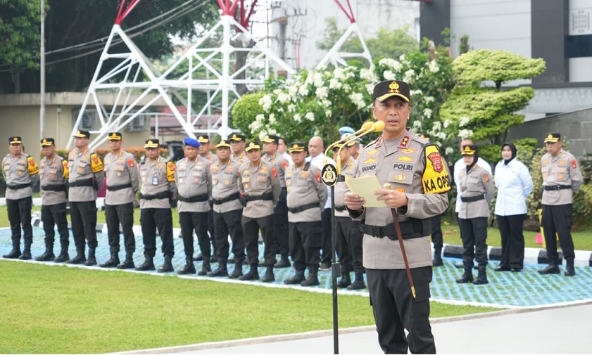 Kapolda Sumsel Pimpin Apel Perdana dan Halal Bihalal, Tegaskan Siaga hingga Akhir Operasi Ketupat