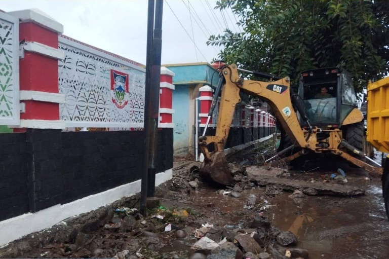 Respon Cepat Dampak Banjir, Pj Walikota Dengarkan Keluhan Masyarakat