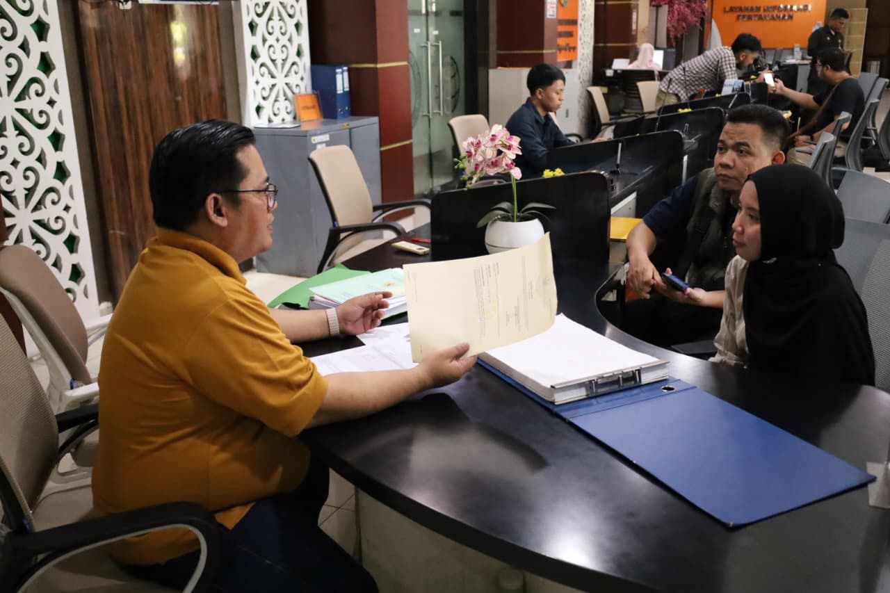 Tanpa Harus Menunggu Jam Kantor, Warga Kini Bisa Ambil Produk Roya Lewat PELATARAN 