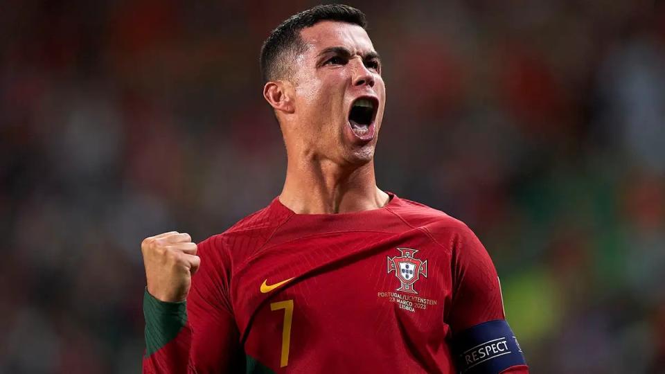 Ronaldo Siap Bantu Portugal Lolos Euro 2024, Akankah yang Terakhir?