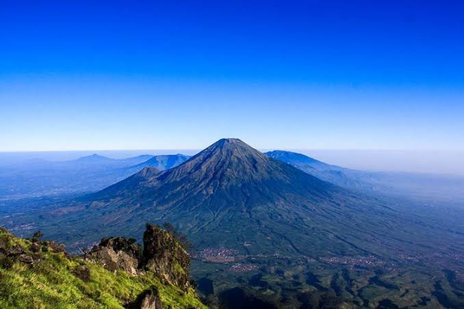 Tak Banyak yang Tau Soal Gunung Pananggungan, Salahsatunya Soal ini!