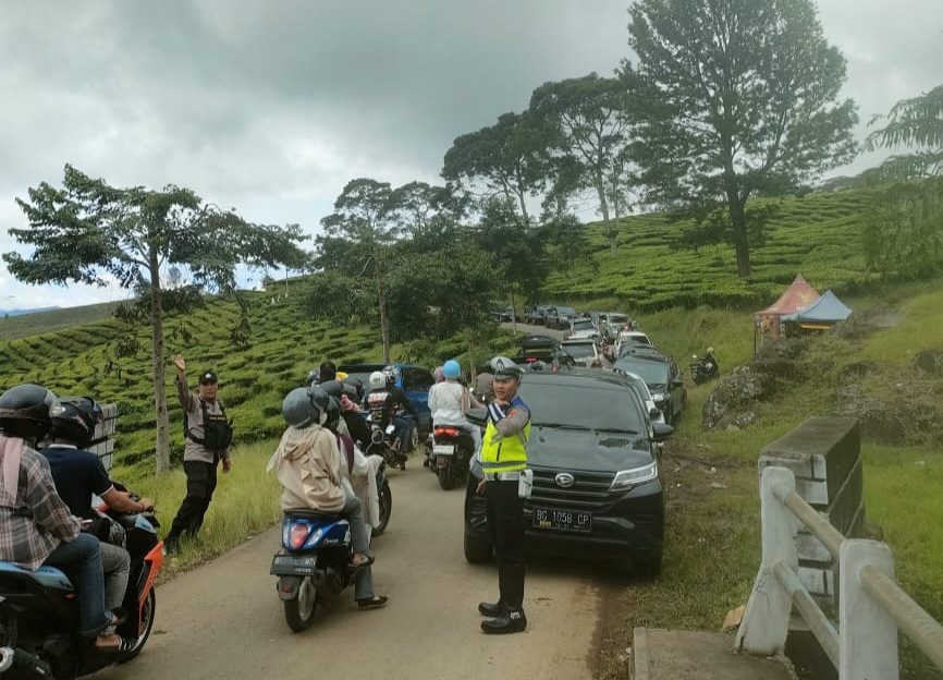 Satlantas Rekayasa Jalan di Kawasan Wisata, AKP Herman : Atasi Kemacetan di Gunung Dempo﻿