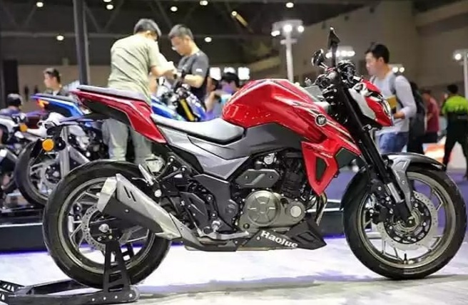 Jelajahi Dunia Adventure, Suzuki Hadirkan Haojue DL16O, Performa Tangguh yang Futuristik