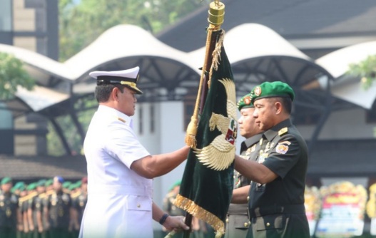 Tampuk Pimpinan Berganti, TNI AD Gelar Upacara Sertijab Kasad