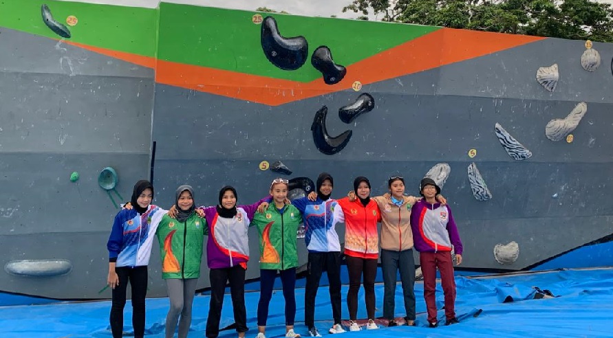 Luar Biasa, Gabriella Atlet Wall Climbing Sumbang Emas Perdana Kontingen Pagar Alam 