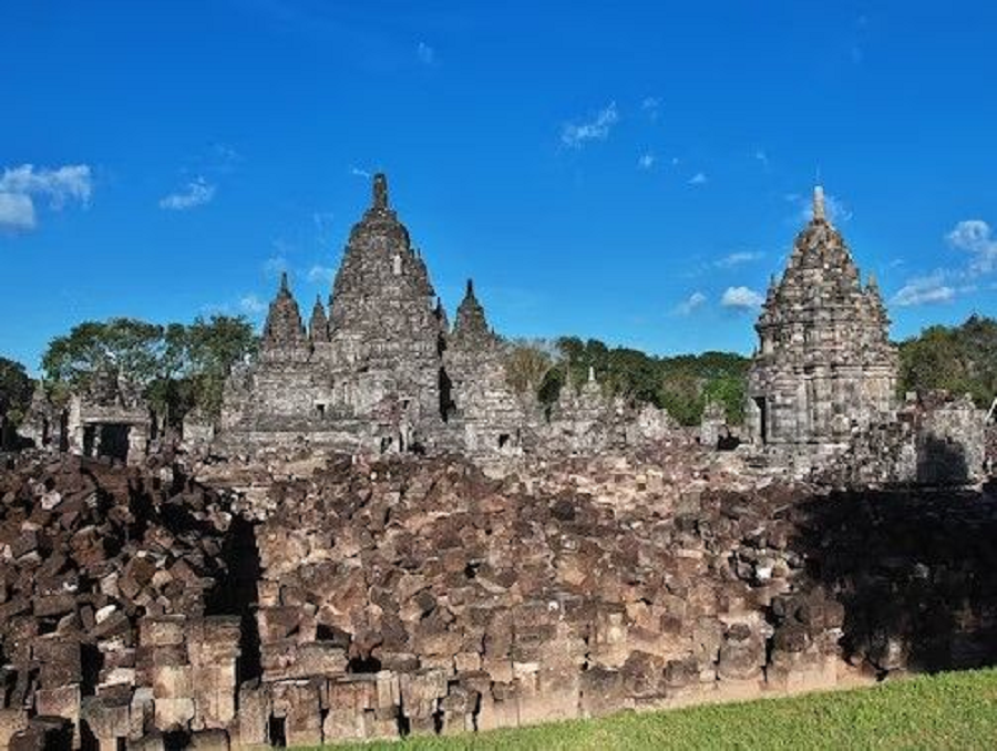 Mengandung Makna Sejarah! Mengungkap Mitos dan Cerita Menarik Kerajaan Medhang Kemulan