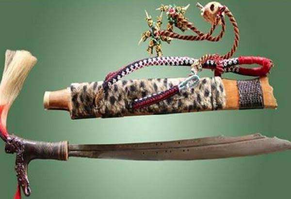 Mengungkap 7 Sejarah dan Misteri Senjata Kuno, Ada Apa Aja?