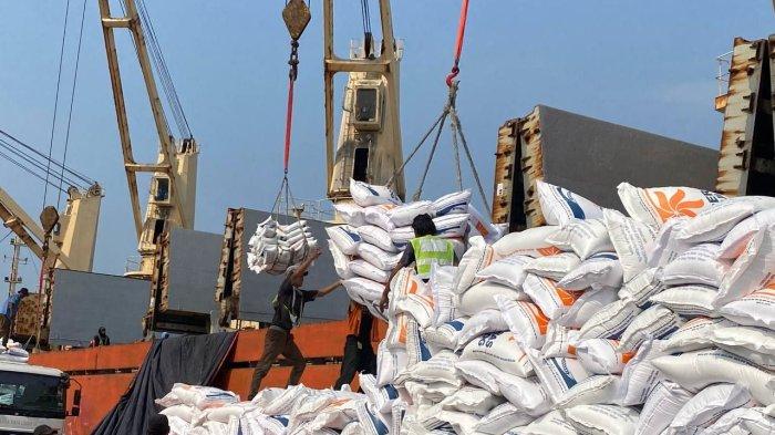 27.000 Ton Beras Impor Vietnam Tiba di Pelabuhan Tanjung Priok, Pasokan Cadangan Beras Pemerintah Diperkuat