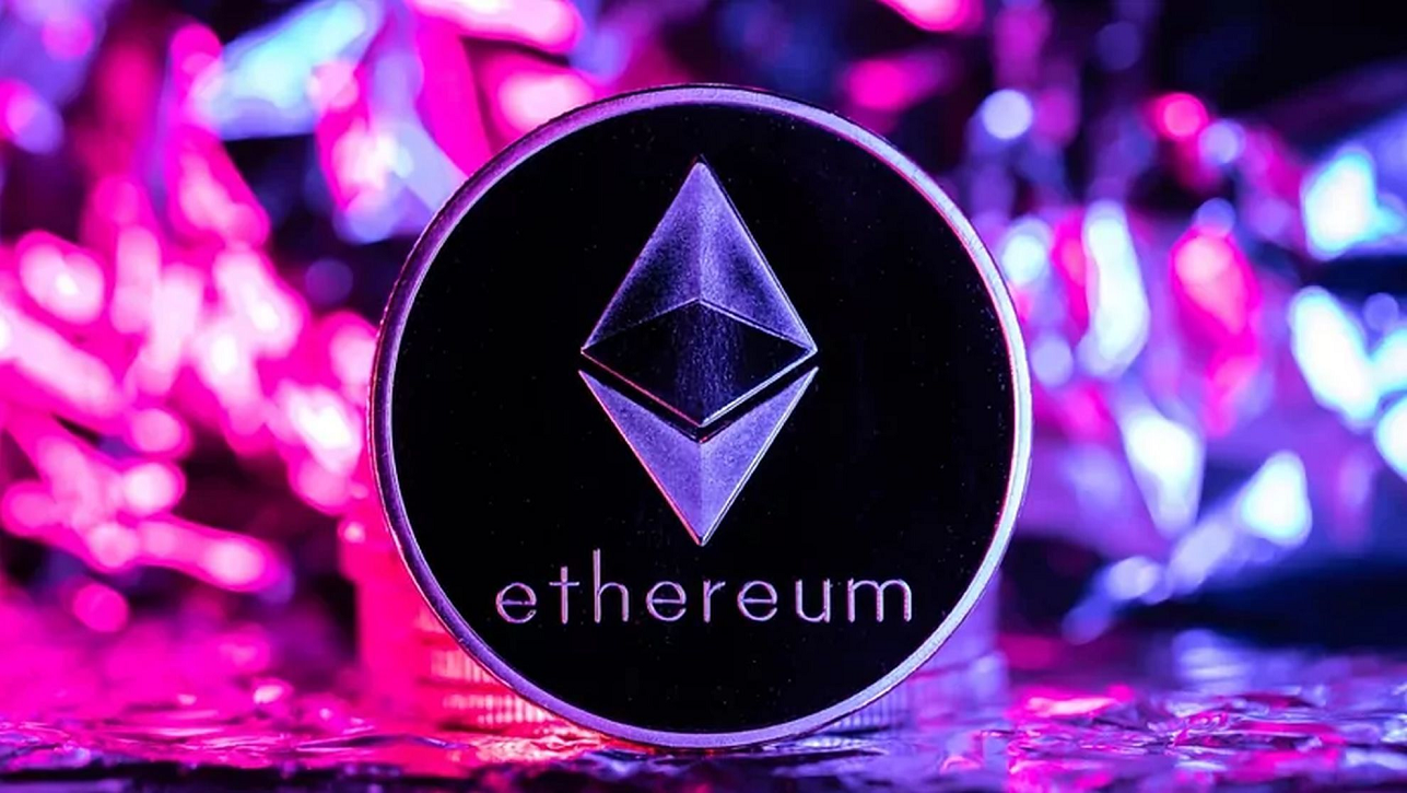 Ethereum (ETH) Menghadapi Tantangan Berat di Tengah Volatilitas Pasar dan Risiko Likuidasi DeFi