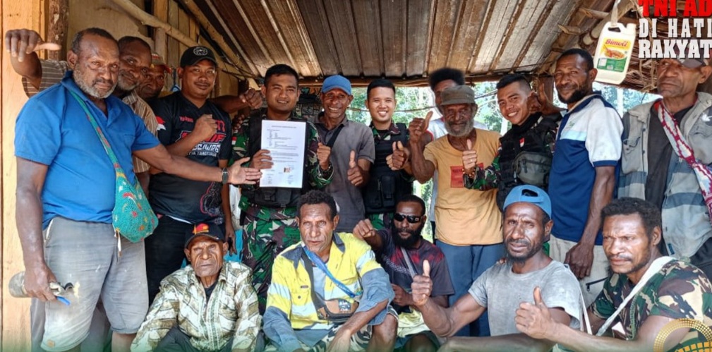 Satgas Yonif 725/Woroagi Terima Hibah Tanah 1 Hektar Dari Masyarakat Papua Perbatasan