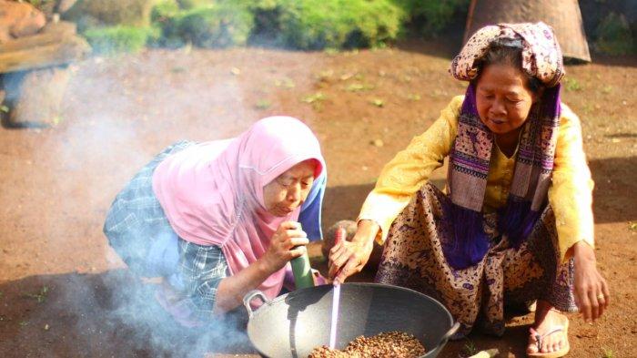 Mengapa Festival Pelang Kenidai Tetap Bertahan Hingga Saat Ini? Temukan Jawabannya!