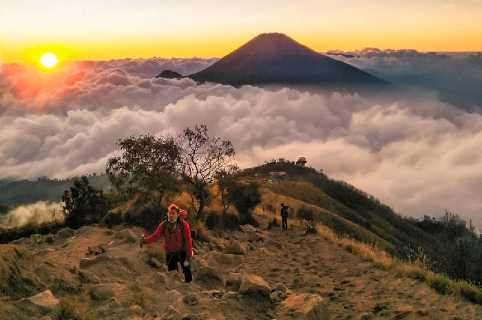 Ternyata Murid Sunan Kalijaga Dimakamkan Di Gunung Sumbing, Cek Disini! 