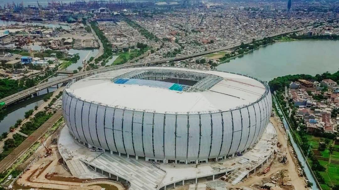 Keren! Inilah 7 Stadion Megah di Indonesia, Nomor 2 Dari Jawa Timur!