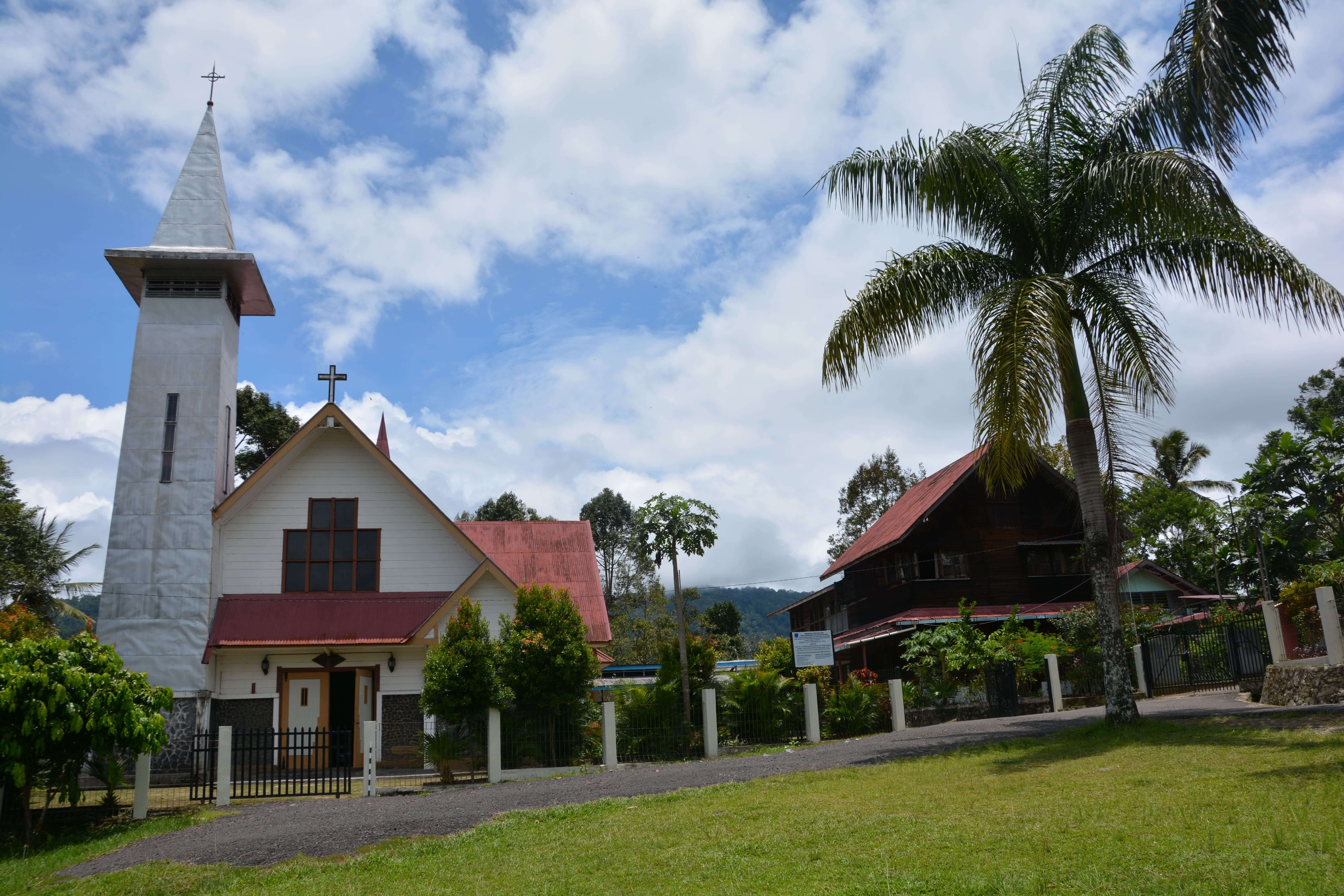 Gereja Tertua Di Sumsel Bukan Di Palembang? Ternyata Ada Disini Lho! 
