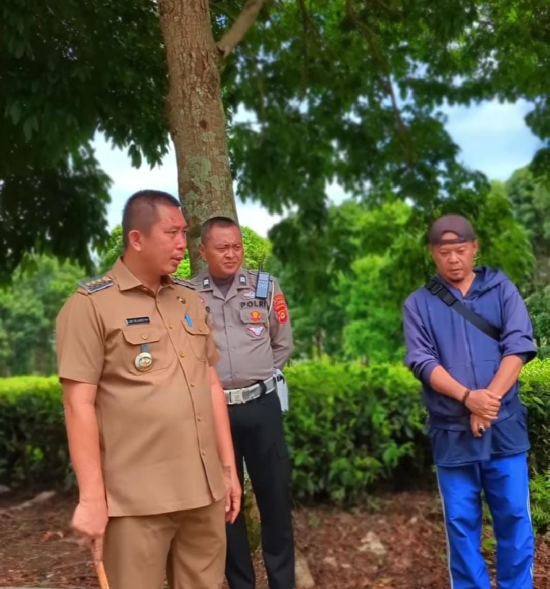 Peduli Tata Kota, Wali Kota Pagar Alam Evaluasi Pembangunan Pagar Pembatas di Kawasan Villa MTQ