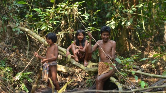 Suku Pedalaman Gorontalo ini Terkenal Dengan Pernikahan Sedarahnya, Ibu Kandung Juga Disikat!