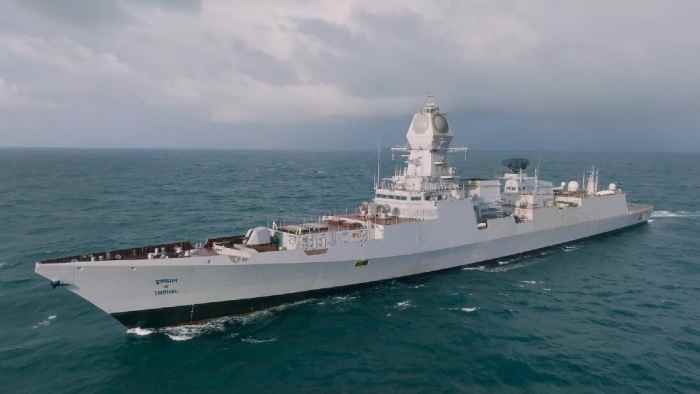 AL India Segera Mengoperasikan INS Imphal, Destroyer Dipersenjatai 16 Rudal Anti Kapal Brahmos