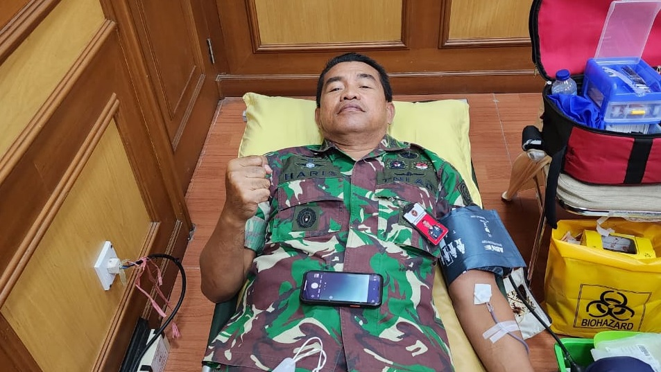 Personel Pusdiklat Bela Negara Badiklat Kemhan Antusias Ikut Donor Darah