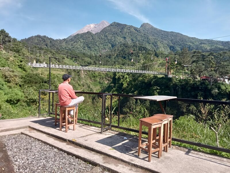 Mencoba Sensasi Berbeda, Berfoto di Ketinggian Bisa Kamu Coba saat Berada di Girpasang Klaten