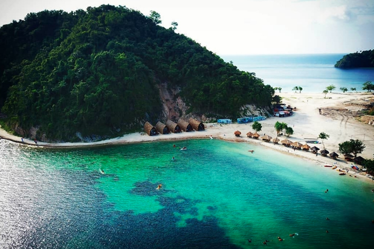7 Pantai Terindah di Lampung yang Wajib Kamu Kunjungi 