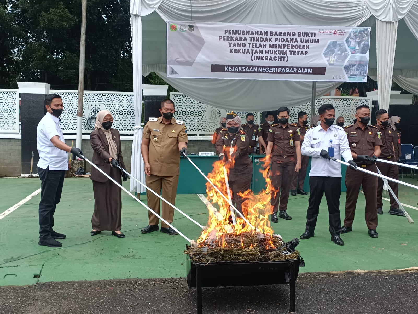 Lapas Pagar Alam Hadiri Pemusnahan Barang Bukti di Kejaksaan, Wujud Sinergi Penegakan Hukum