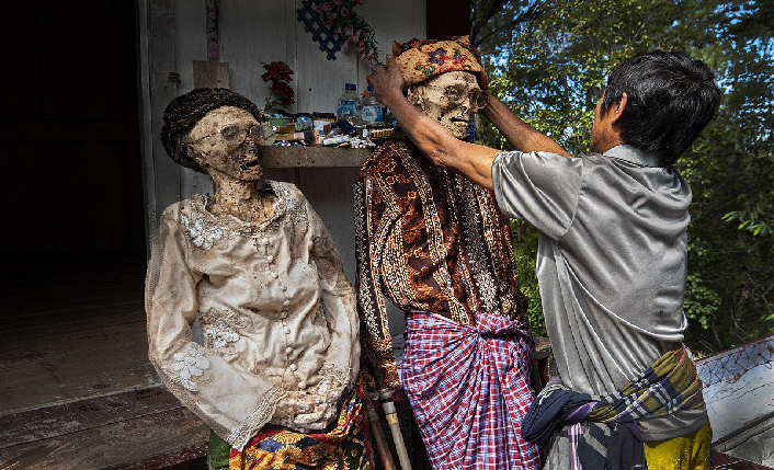 Menggali Misteri dan Tradisi, Dunia Mistis Suku Toraja