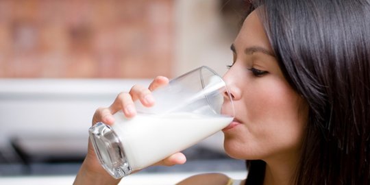 Bikin Tetap Sehat! Inilah 5 Manfaat Rutin Minum Susu yang Baik untuk Kesehatan 