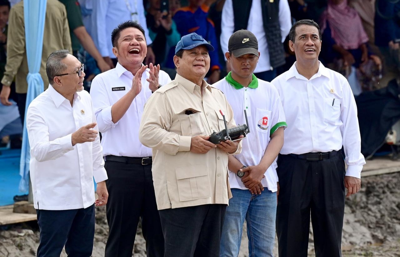 1 Hari Bisa Tanam 25 Hektare