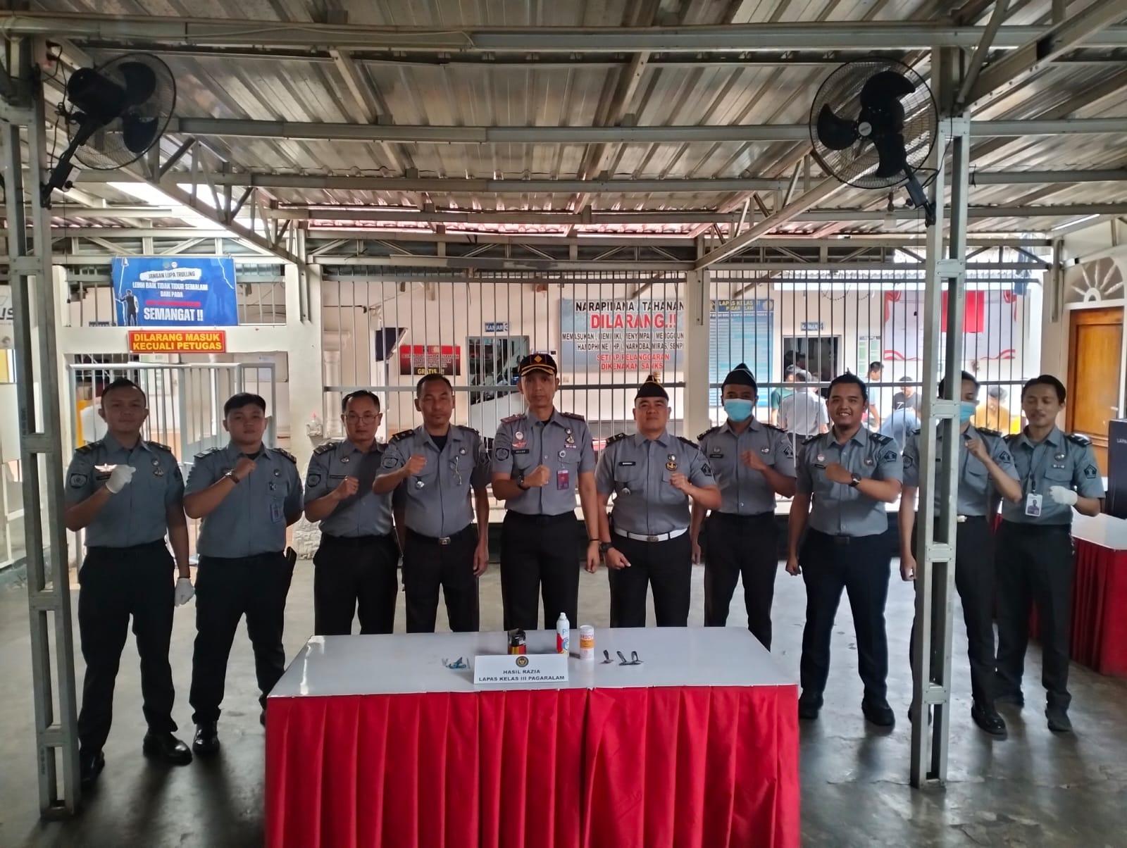 Razia Rutin Lapas Temukan Barang Terlarang, Kalapas : Barang Bukti Kita Musnahkan