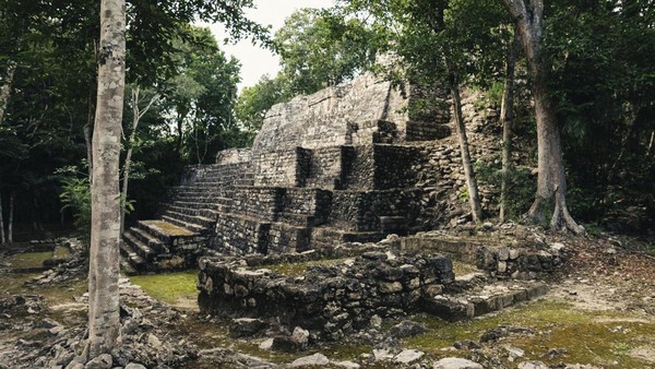 Peninggalan Kuno Zaman Kerajaan! Istana Ini Ditemukan Warga Jawa Timur Dalam Keadaan Begini